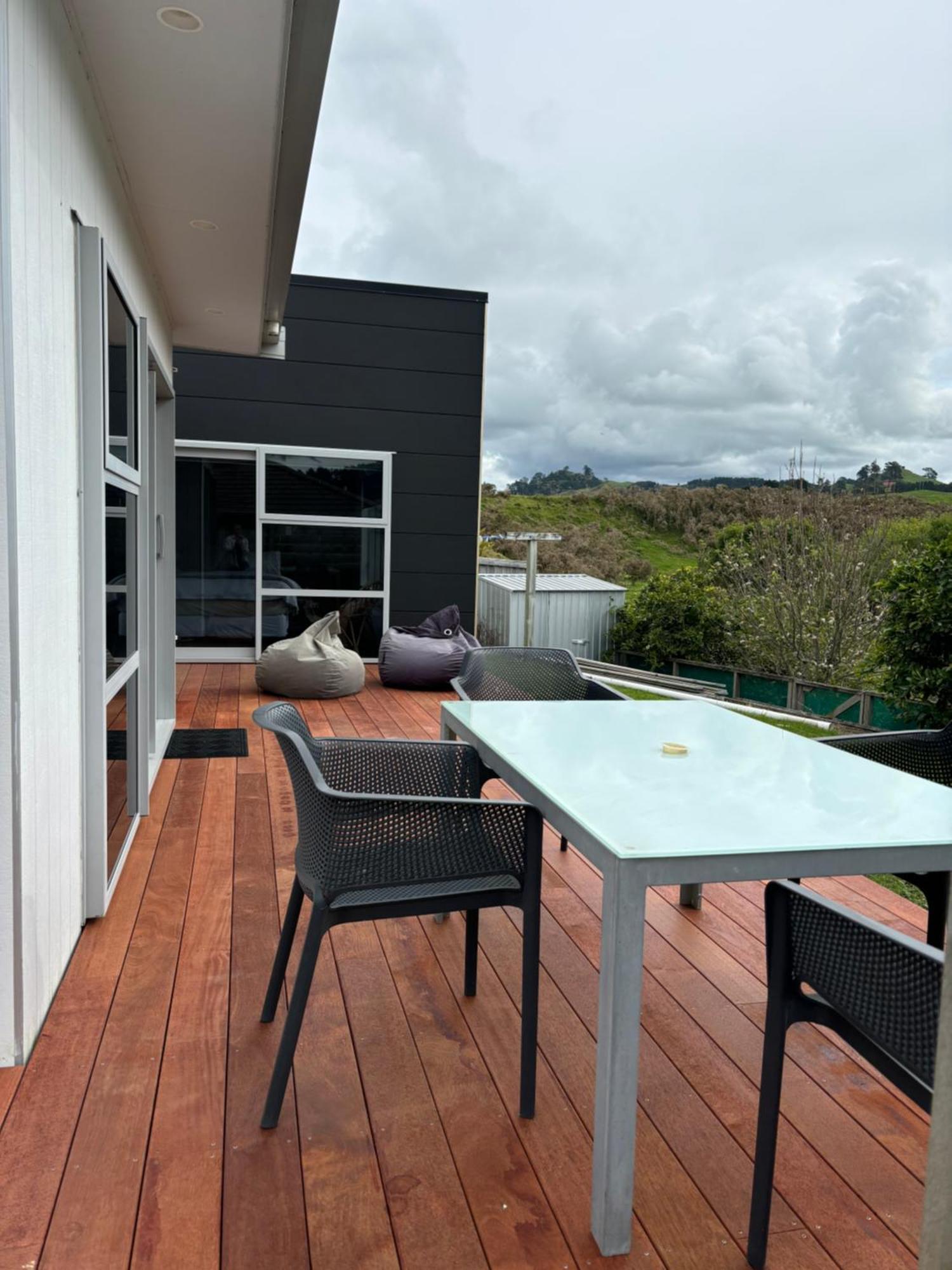 Holiday On Browns Villa Waihi Exterior photo